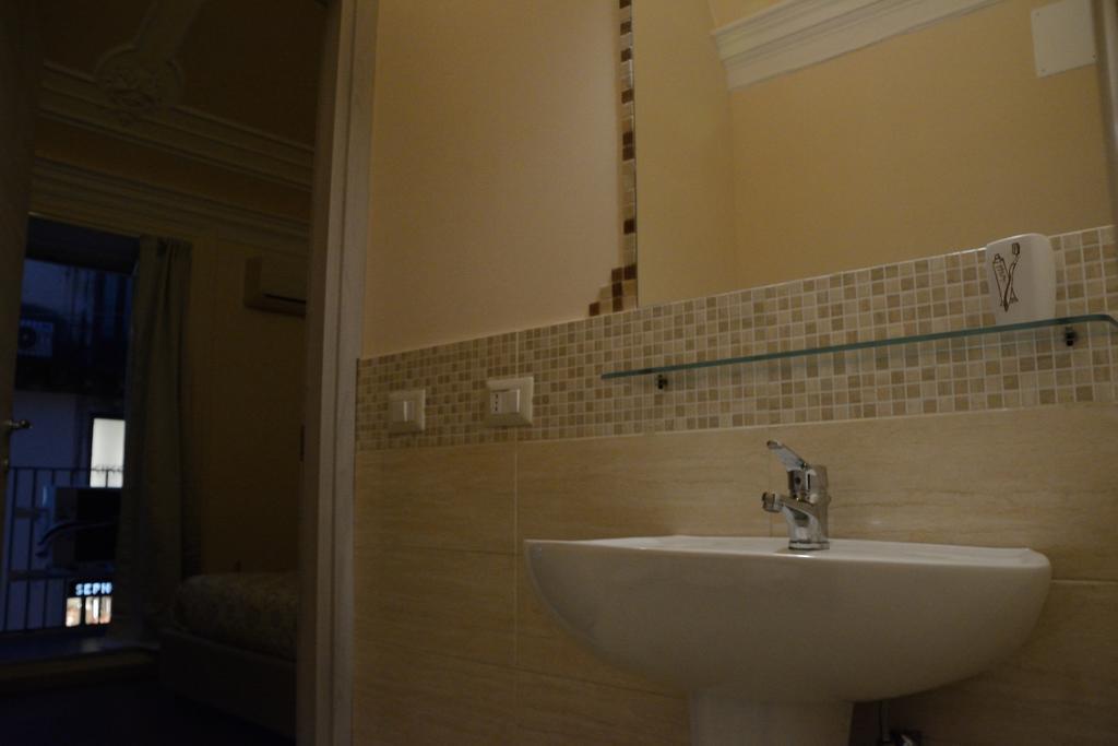 Catania Etnea Bed And Breakfast Room photo