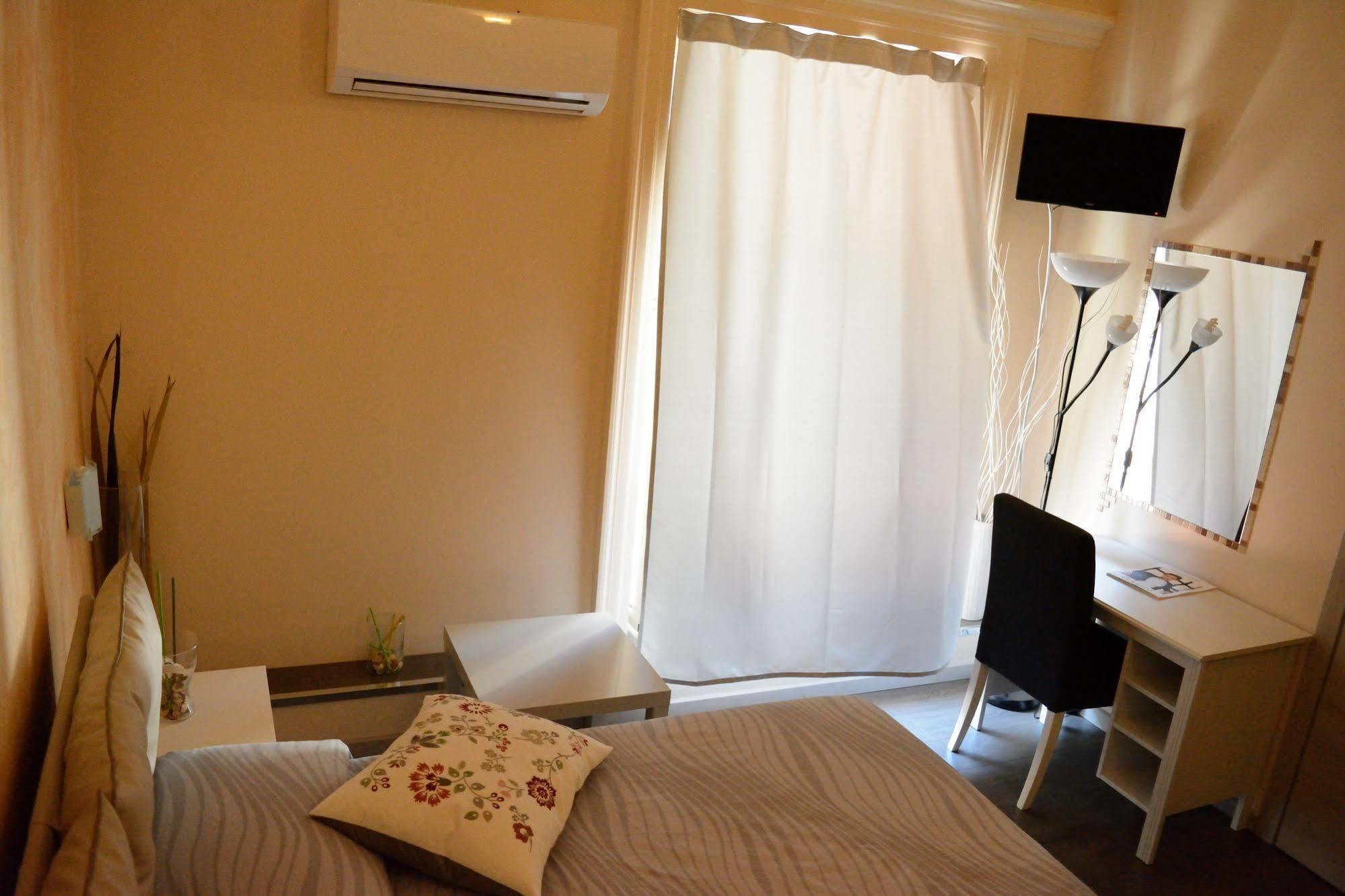 Catania Etnea Bed And Breakfast Exterior photo