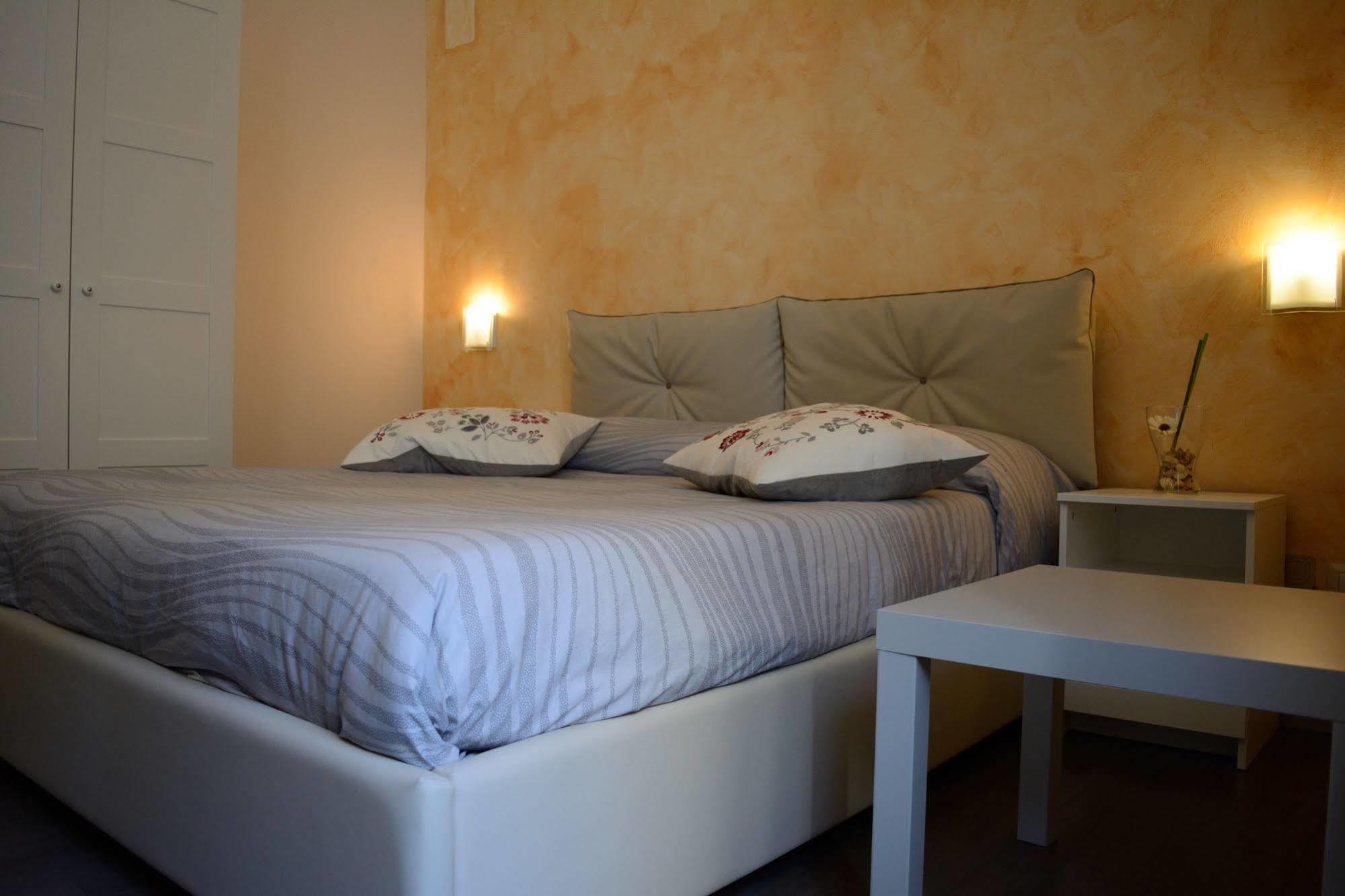 Catania Etnea Bed And Breakfast Exterior photo