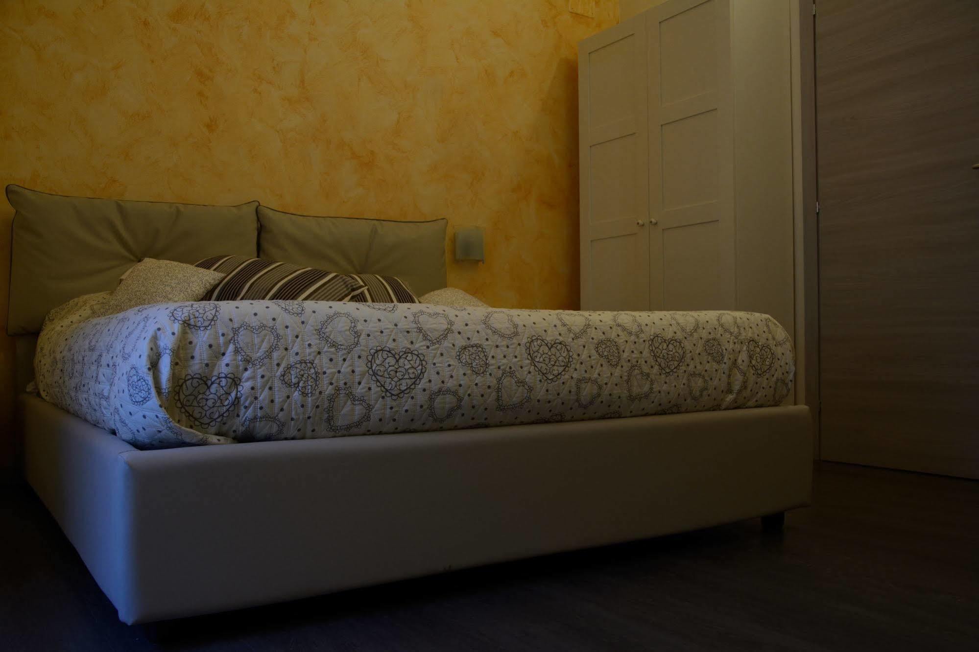 Catania Etnea Bed And Breakfast Exterior photo