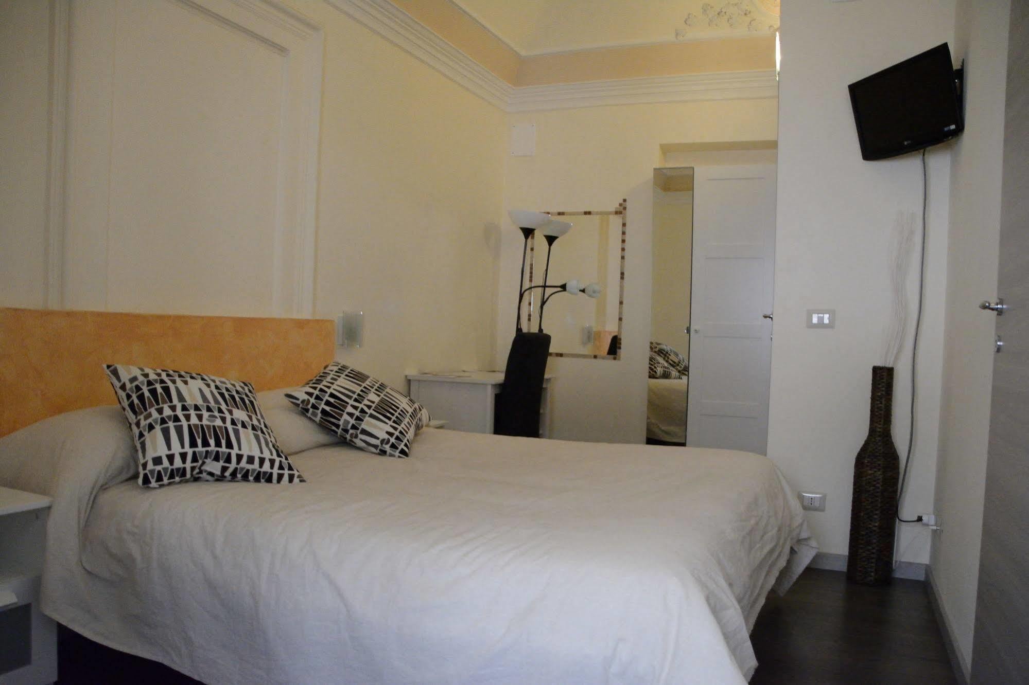 Catania Etnea Bed And Breakfast Exterior photo